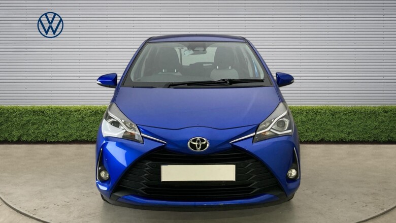 Toyota Yaris 1.5 VVT-i Icon Tech 5dr Petrol Hatchback
